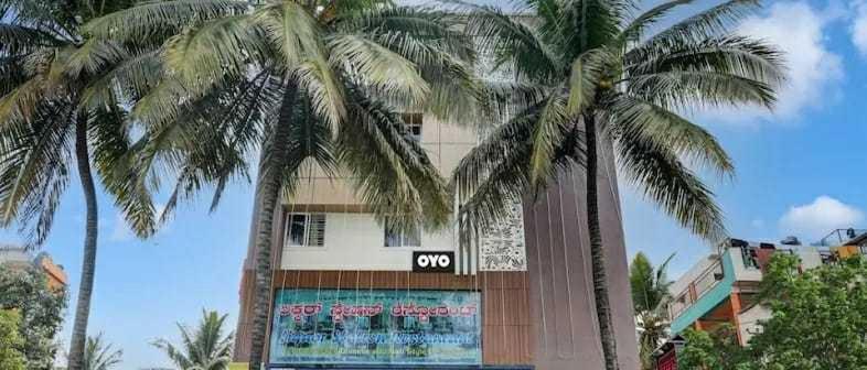 Collection O Utsav Grand Hotel Bangalore Exterior photo